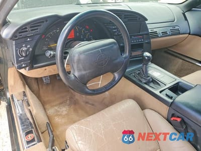 Zdjęcie 8 z 12 samochodu: 1995 CHEVROLET CORVETTE VIN:1G1YY22PXS5106200 - miniatura