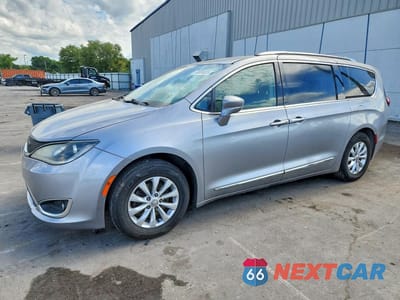 2018 CHRYSLER PACIFICA TOURING L 2C4RC1BGXJR112200 - główne zdjęcie licytacji z USA - miniatura