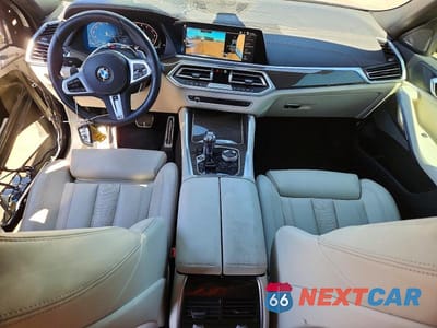 Zdjęcie 8 z 12 samochodu: 2022 BMW X6 XDRIVE40I VIN:5UXCY6C06N9N43066 - miniatura