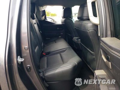 Zdjęcie 10 z 12 samochodu: 2023 TOYOTA TUNDRA SR5 VIN:5TFLA5DA0PX063434 - miniatura