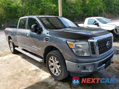Czwarte zdjęcie samochodu z boku: 2016 NISSAN TITAN XD S VIN:1N6BA1F22GN518030 - miniatura