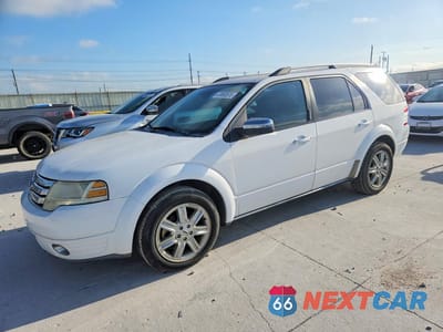 2008 FORD TAURUS X LIMITED 1FMDK03W68GA10400 - główne zdjęcie licytacji z USA - miniatura