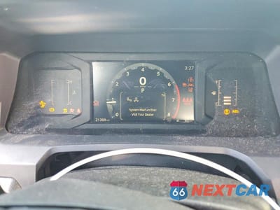 Zdjęcie 9 z 12 samochodu: 2024 TOYOTA TACOMA SR5 VIN:3TMKB5FNXRM017899 - miniatura