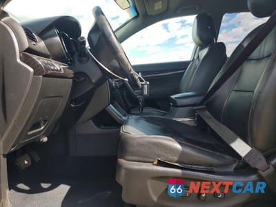 Zdjęcie 7 z 12 samochodu: 2011 KIA SORENTO EX VIN:5XYKU4A19BG022801 - miniatura