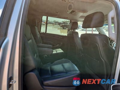 Zdjęcie 11 z 14 samochodu: 2015 CHEVROLET SUBURBAN K1500 LTZ VIN:1GNSKKKC0FR289494 - miniatura