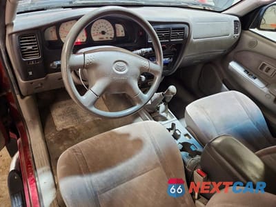 Zdjęcie 8 z 12 samochodu: 2004 TOYOTA TACOMA XTRACAB VIN:5TEWM72N54Z435960 - miniatura
