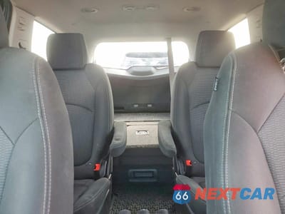 Zdjęcie 10 z 14 samochodu: 2017 CHEVROLET TRAVERSE LT VIN:1GNKRGKD2HJ327939 - miniatura