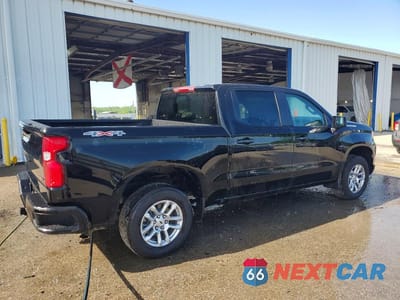 Trzecie zdjęcie samochodu z tyłu: 2026 CHEVROLET SILVERADO K1500 RST VIN:2GCUKEED9T1165168 - miniatura