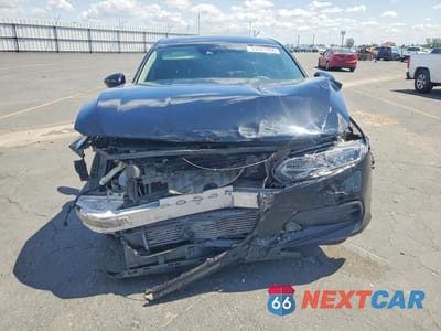 Piąte zdjęcie samochodu w środku: 2019 HONDA ACCORD LX VIN:1HGCV1F14KA105224 - miniatura