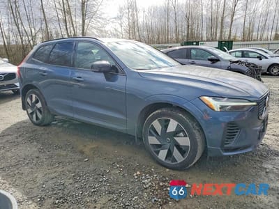 Czwarte zdjęcie samochodu z boku: 2024 VOLVO XC60 PLUS VIN:YV4H60DL6R1891759 - miniatura