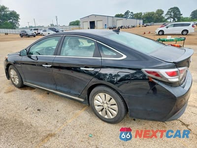 Drugie zdjęcie samochodu z przodu: 2017 HYUNDAI SONATA HYBRID SE VIN:KMHE24L10HA045727 - miniatura