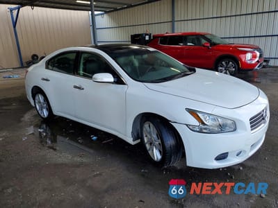 Czwarte zdjęcie samochodu z boku: 2010 NISSAN MAXIMA 3.5 S VIN:1N4AA5APXAC828931 - miniatura