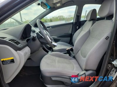 Zdjęcie 7 z 12 samochodu: 2016 HYUNDAI ACCENT SE VIN:KMHCT4AE3GU142461 - miniatura