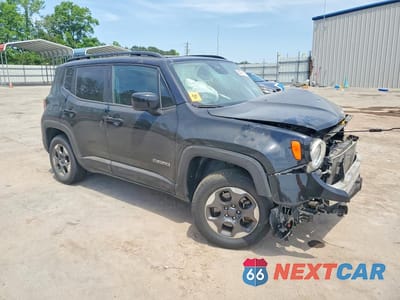 Czwarte zdjęcie samochodu z boku: 2018 JEEP RENEGADE LATITUDE VIN:ZACCJABHXJPH91152 - miniatura