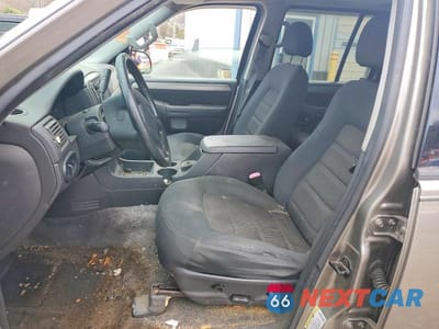 Zdjęcie 7 z 12 samochodu: 2004 FORD EXPLORER XLT VIN:1FMDU73E04ZB18018 - miniatura