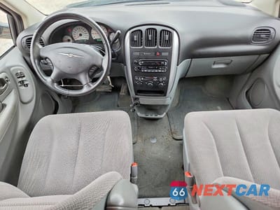 Zdjęcie 8 z 13 samochodu: 2007 CHRYSLER TOWN & COUNTRY TOURING VIN:2A4GP54L97R134964 - miniatura