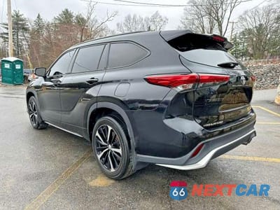 Drugie zdjęcie samochodu z przodu: 2021 TOYOTA HIGHLANDER XSE VIN:5TDLZRBH7MS120536 - miniatura