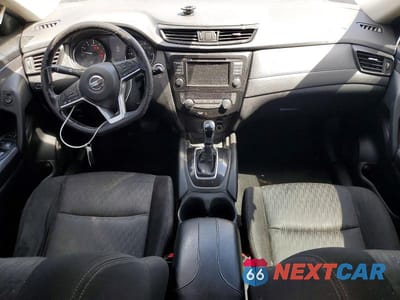 Zdjęcie 8 z 13 samochodu: 2020 NISSAN ROGUE SV VIN:JN8AT2MV9LW108054 - miniatura