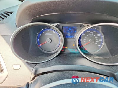 Zdjęcie 9 z 13 samochodu: 2015 HYUNDAI TUCSON SE VIN:KM8JUCAG9FU972277 - miniatura