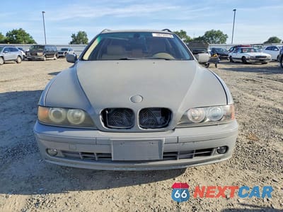 Piąte zdjęcie samochodu w środku: 2001 BMW 540 IT AUTOMATIC VIN:WBADR63401GN91932 - miniatura