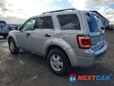 Drugie zdjęcie samochodu z przodu: 2011 FORD ESCAPE XLT VIN:1FMCU0DG9BKA73301 - miniatura