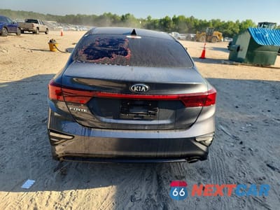 Zdjęcie 6 z 13 samochodu: 2021 KIA FORTE LXS VIN:3KPF24AD0ME263759 - miniatura