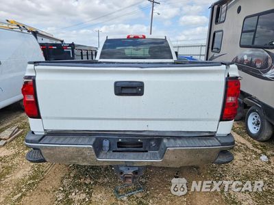 Zdjęcie 6 z 13 samochodu: 2015 GMC SIERRA K3500 VIN:1GT421C80FF631355 - miniatura
