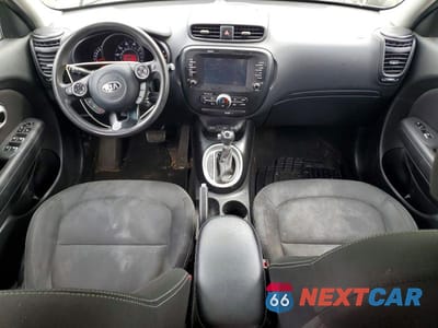 Zdjęcie 8 z 12 samochodu: 2018 KIA SOUL + VIN:KNDJP3A54J7905779 - miniatura