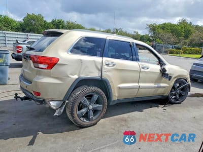 Trzecie zdjęcie samochodu z tyłu: 2011 JEEP GRAND CHEROKEE OVERLAND VIN:1J4RS6GT8BC626542 - miniatura