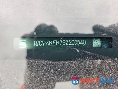 Zdjęcie 12 z 12 samochodu: 2025 CHEVROLET SILVERADO K1500 LT-L VIN:1GCPKKEK7SZ205540 - miniatura