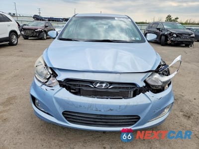 Piąte zdjęcie samochodu w środku: 2012 HYUNDAI ACCENT SE VIN:KMHCU5AE4CU041460 - miniatura