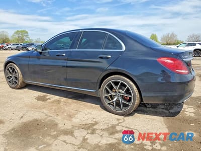Drugie zdjęcie samochodu z przodu: 2018 MERCEDES-BENZ C 300 4MATIC VIN:55SWF4KB2JU240764 - miniatura