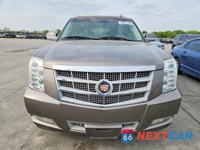 Piąte zdjęcie samochodu w środku: 2014 CADILLAC ESCALADE ESV PLATINUM VIN:1GYS3KEF0ER188167 - miniatura