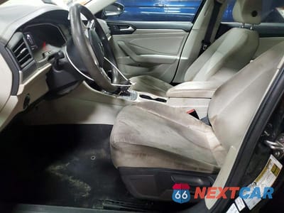 Zdjęcie 7 z 11 samochodu: 2019 VOLKSWAGEN JETTA S VIN:3VWC57BU7KM154158 - miniatura