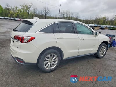Trzecie zdjęcie samochodu z tyłu: 2018 ACURA RDX VIN:5J8TB4H37JL019398 - miniatura