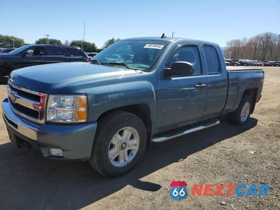 2010 CHEVROLET SILVERADO K1500 LT 1GCSKSE33AZ128408 - główne zdjęcie licytacji z USA - miniatura