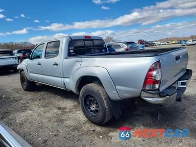 Drugie zdjęcie samochodu z przodu: 2009 TOYOTA TACOMA V6 VIN:3TMMU52N29M010924 - miniatura