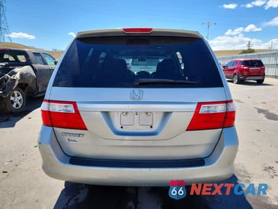 Zdjęcie 6 z 13 samochodu: 2006 HONDA ODYSSEY EXL VIN:5FNRL38606B417724 - miniatura