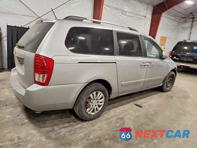 Trzecie zdjęcie samochodu z tyłu: 2011 KIA SEDONA LX VIN:KNDMG4C75B6366842 - miniatura