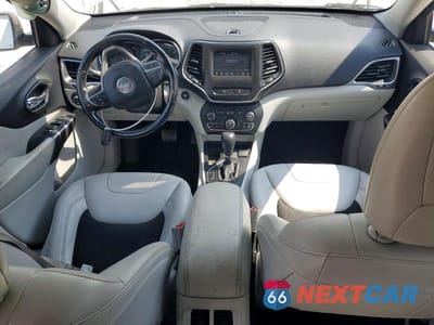 Zdjęcie 8 z 13 samochodu: 2021 JEEP CHEROKEE LATITUDE PLUS VIN:1C4PJLLB7MD179940 - miniatura