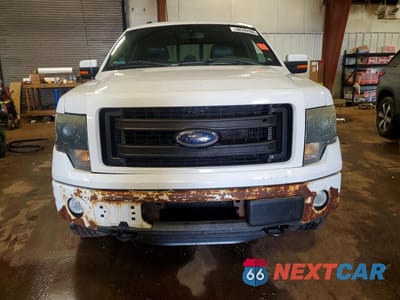 Piąte zdjęcie samochodu w środku: 2013 FORD F150 SUPERCREW VIN:1FTFW1ETXDFB66126 - miniatura