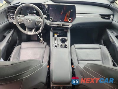 Zdjęcie 8 z 12 samochodu: 2025 LEXUS RX 450H+ LUXURY VIN:JTJCJMGA7S2024901 - miniatura