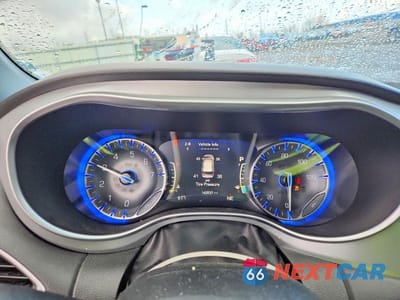 Zdjęcie 9 z 13 samochodu: 2018 CHRYSLER PACIFICA TOURING L PLUS VIN:2C4RC1EG1JR237579 - miniatura