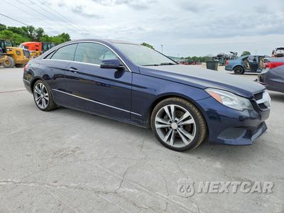 Czwarte zdjęcie samochodu z boku: 2016 MERCEDES-BENZ E 400 2D COUPE VIN:WDDKJ6FB4GF332859 - miniatura