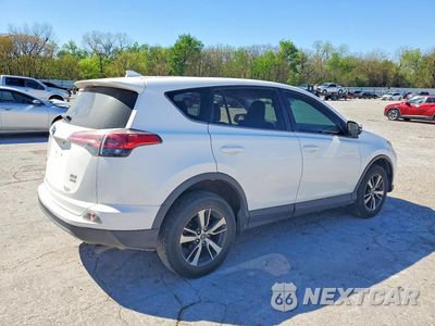 Trzecie zdjęcie samochodu z tyłu: 2018 TOYOTA RAV4 XLE VIN:2T3RFREV9JW808634 - miniatura