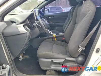 Zdjęcie 7 z 12 samochodu: 2019 TOYOTA C-HR XLE VIN:NMTKHMBX7KR100503 - miniatura