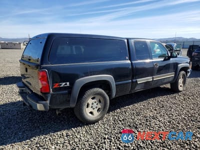 Trzecie zdjęcie samochodu z tyłu: 2006 CHEVROLET SILVERADO K1500 VIN:1GCEK19B76Z189678 - miniatura