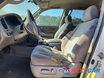 Zdjęcie 7 z 13 samochodu: 2007 TOYOTA SEQUOIA SR5 VIN:5TDZT34A07S286720 - miniatura