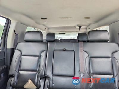 Zdjęcie 10 z 13 samochodu: 2015 GMC YUKON XL SLT VIN:1GKS1HKC9FR171673 - miniatura