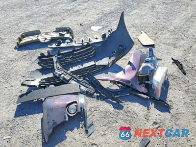 Zdjęcie 13 z 13 samochodu: 2012 TOYOTA HIGHLANDER BASE VIN:5TDBK3EH3CS098655 - miniatura